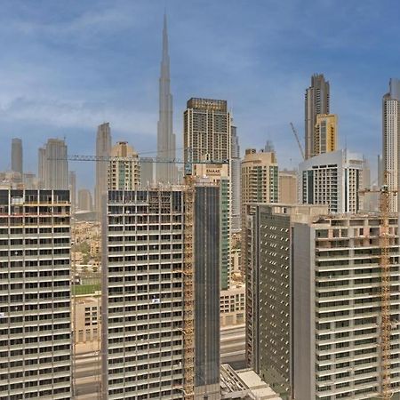 Apartamento Brand New 1Br- Business Bay - Burj Khalifa View Dubái Exterior foto