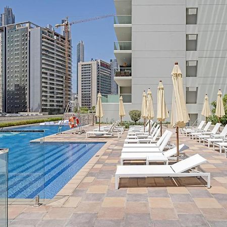 Apartamento Brand New 1Br- Business Bay - Burj Khalifa View Dubái Exterior foto