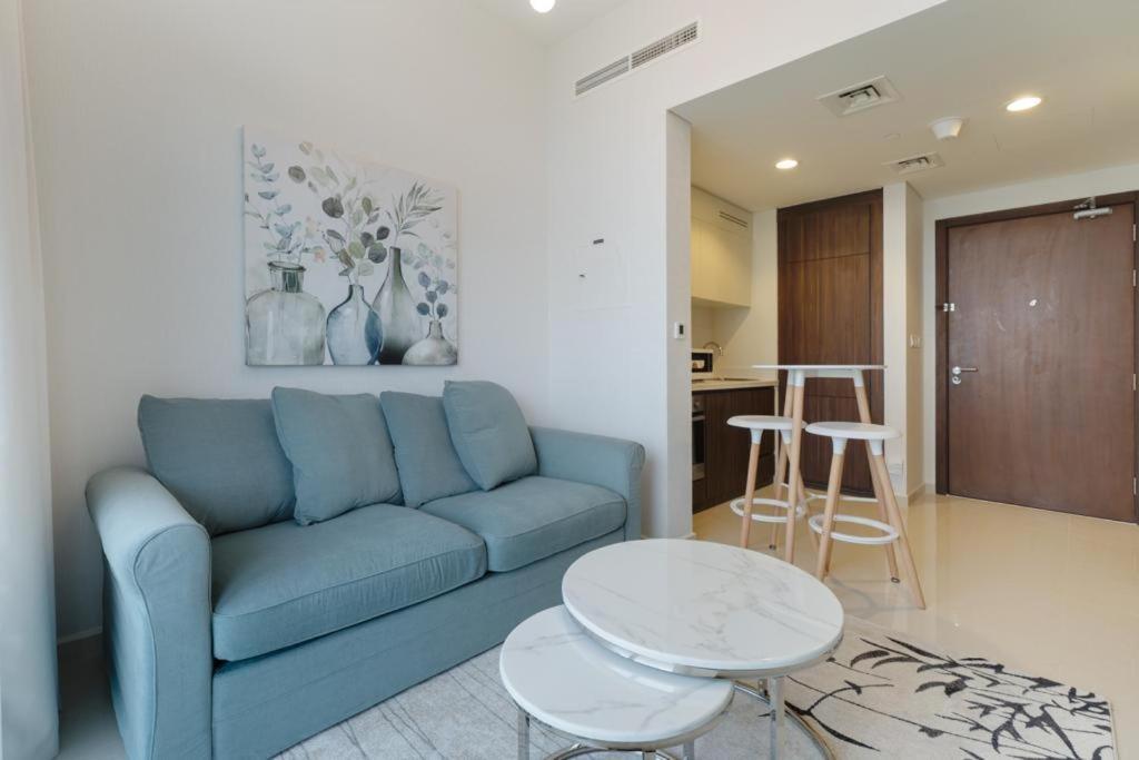 Apartamento Brand New 1Br- Business Bay - Burj Khalifa View Dubái Exterior foto